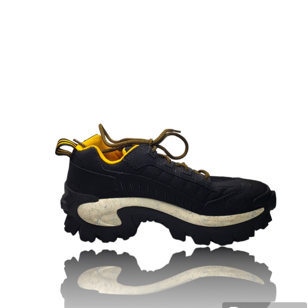 Caterpillar casual unisex sneaker (WORN ONCE)